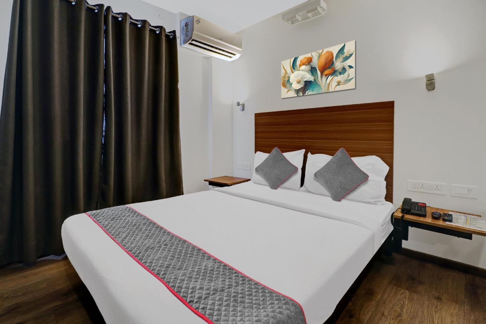 Hotel O Royal Encore Бангалор Экстерьер фото
